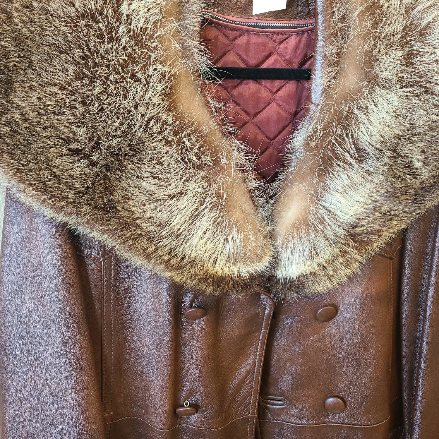 Vintage leather and fur - Classic & Kitsch